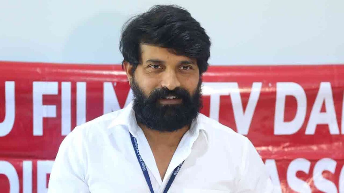 జానీ మాస్టర్ పై శస్త్ర చికిత్సలు, రేప్ కేసు.. కేసు నమోదు చేసిన పోలీసులు
