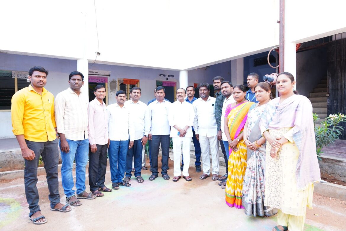 ఈ అభివృద్ధి అంతా కేంద్రం కేంద్రం పుణ్యమే: ఈటల 
