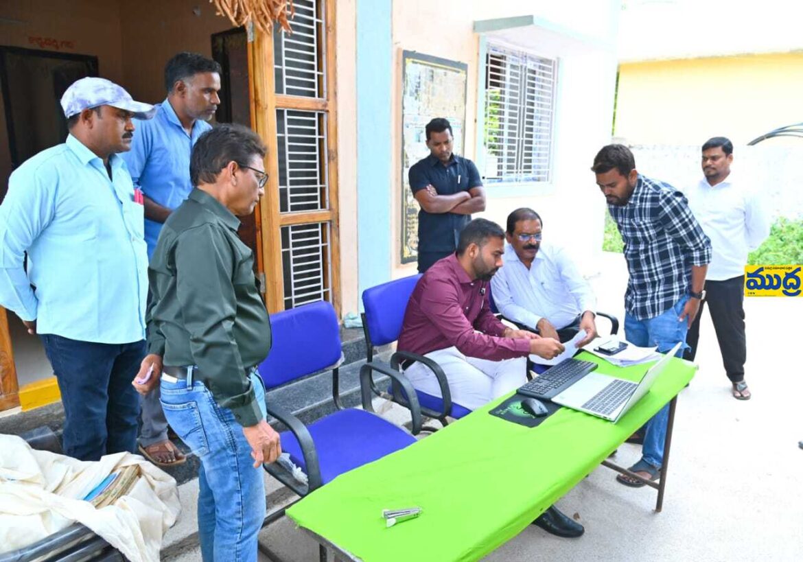 రెవెన్యూ సదస్సులను రైతులు సద్వినియోగం సద్వినియోగం
