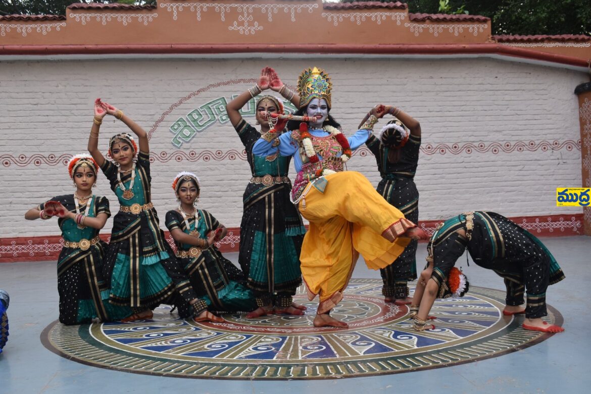 శిల్పారామం లో అలరించిన అలరించిన, కూచిపూడి
