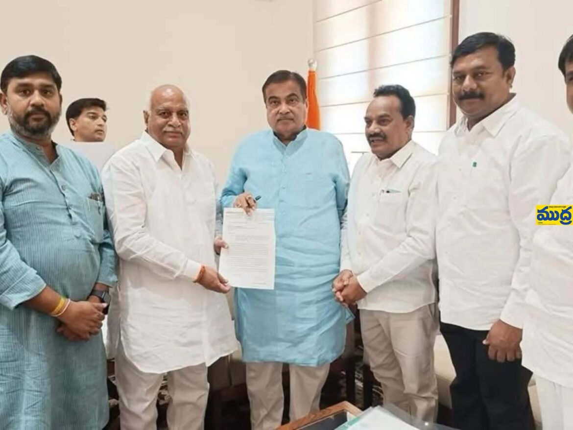 నిర్మల్ - భైంసా భైంసా నేషనల్ హై వే ఫోర్ లేన్ కు కేంద్రం కేంద్రం కేంద్రం
